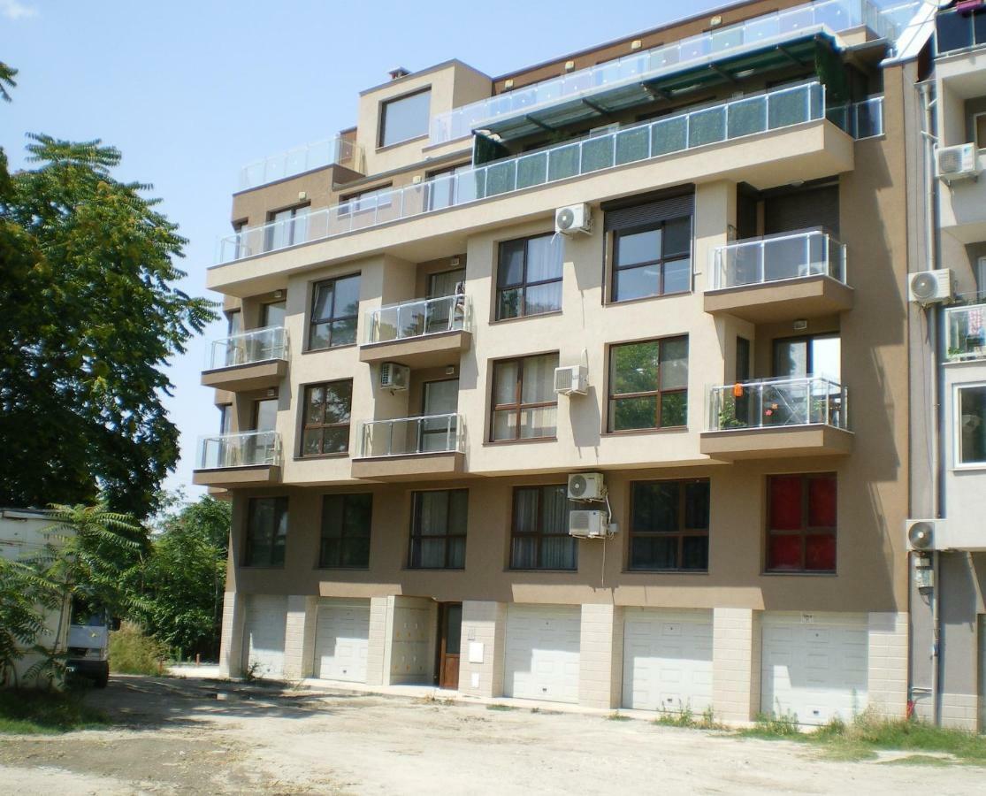 Park View Apartment Plovdiv With Parking Exteriér fotografie